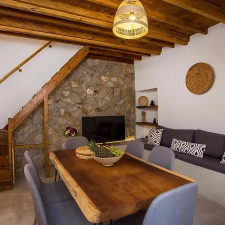 Demar Luxury Villa